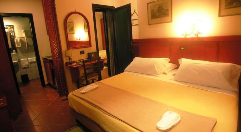 Hotel Toledo نابولي المظهر الخارجي الصورة
