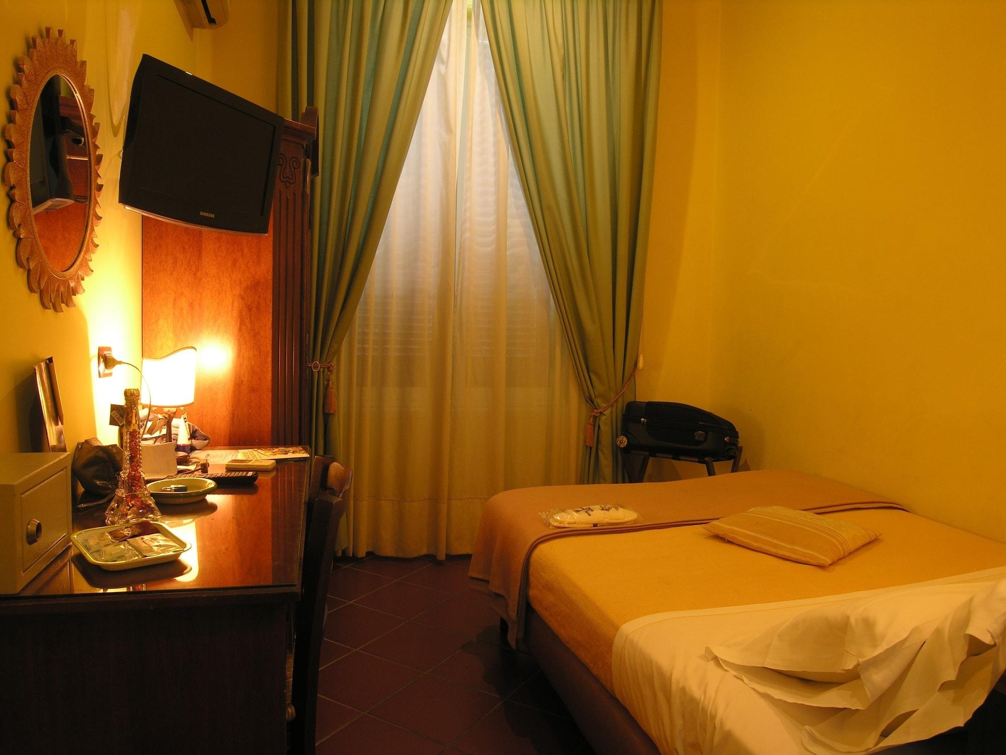 Hotel Toledo نابولي المظهر الخارجي الصورة