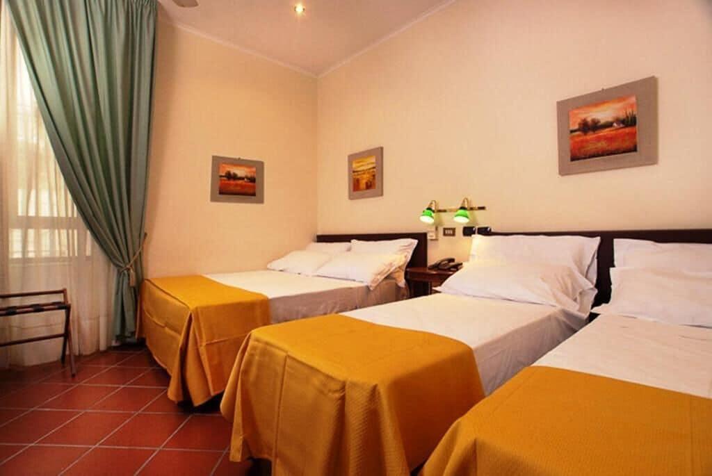 Hotel Toledo نابولي المظهر الخارجي الصورة