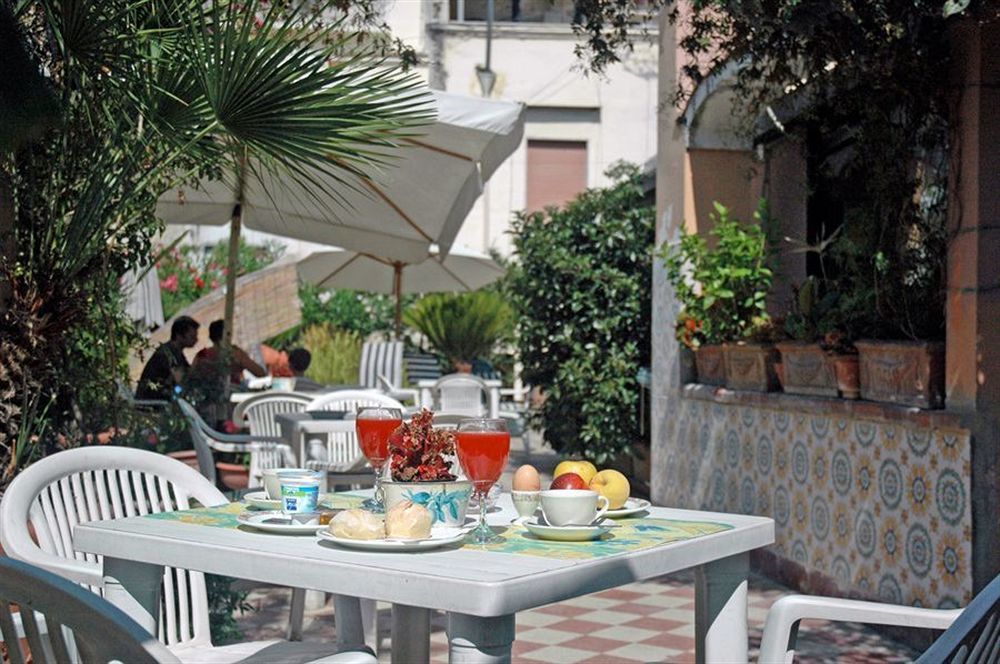Hotel Toledo نابولي المظهر الخارجي الصورة