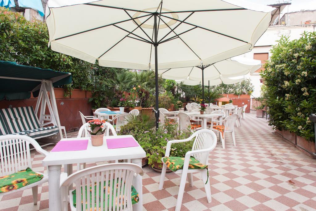 Hotel Toledo نابولي المظهر الخارجي الصورة